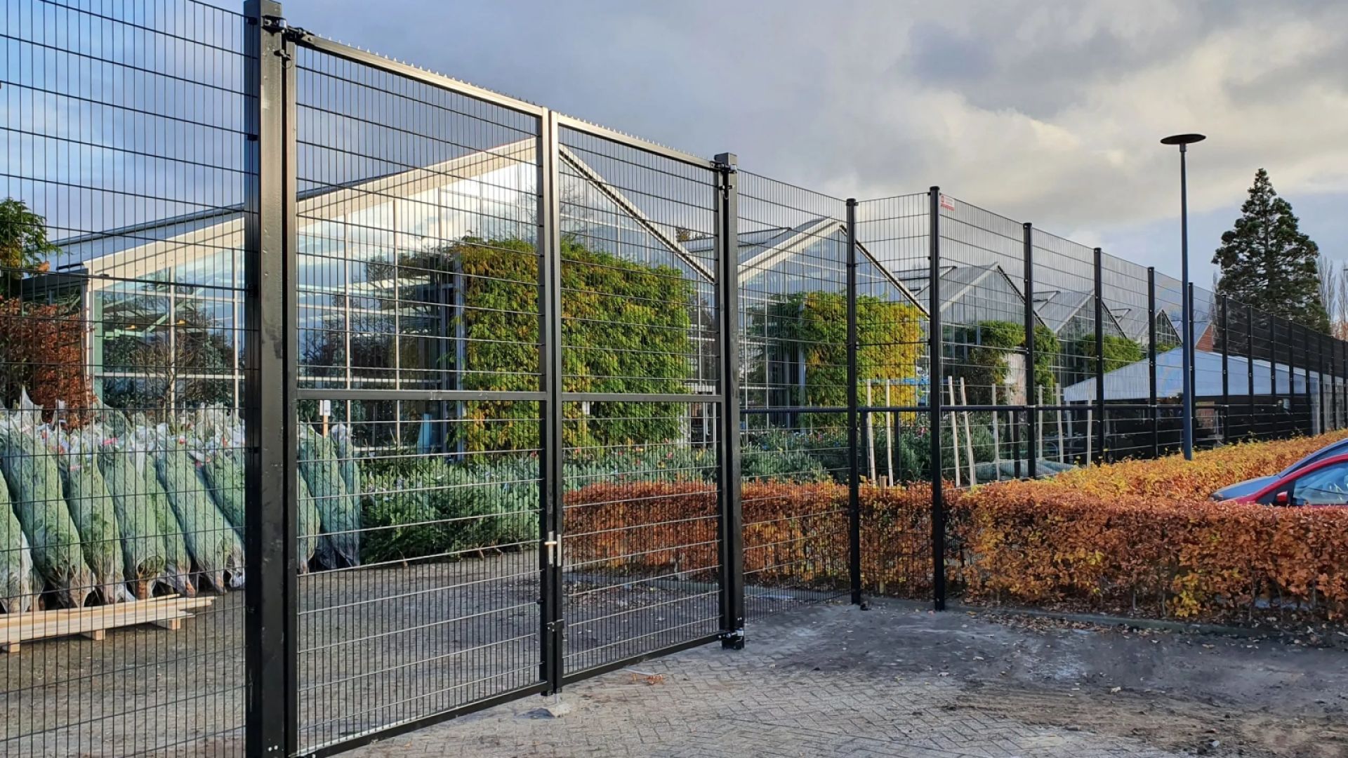 Dubbelstaafmat hekwerk/poorten in Breda